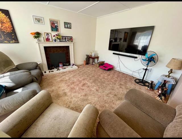 3 BEDROOM HOUSE FOR SALE IN KENMARE